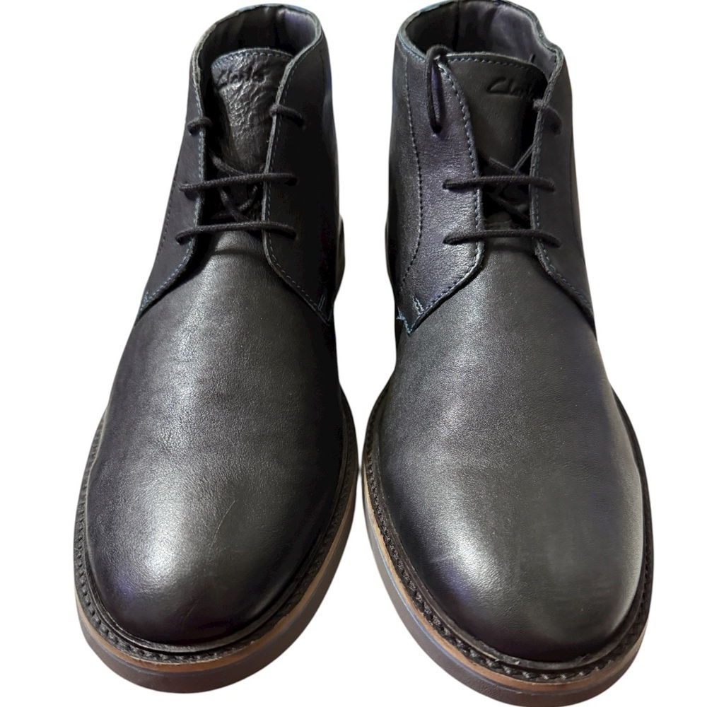 Clarks Black Leather Chukka Boots · Men’s Size 12